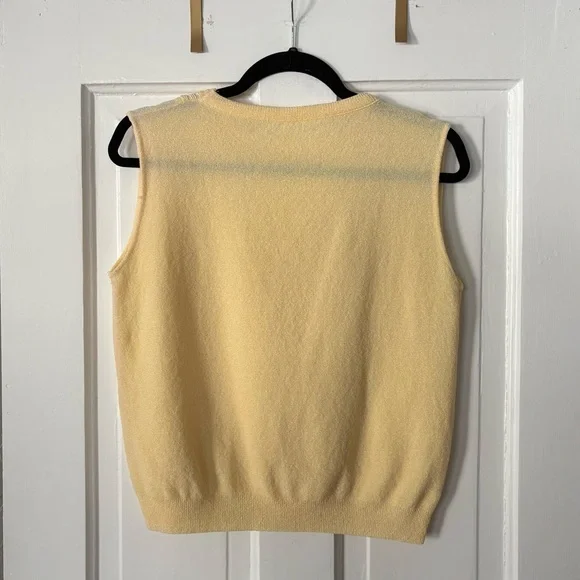 Vintage Yellow Sleeveless Knit Top - Picture 3 of 6